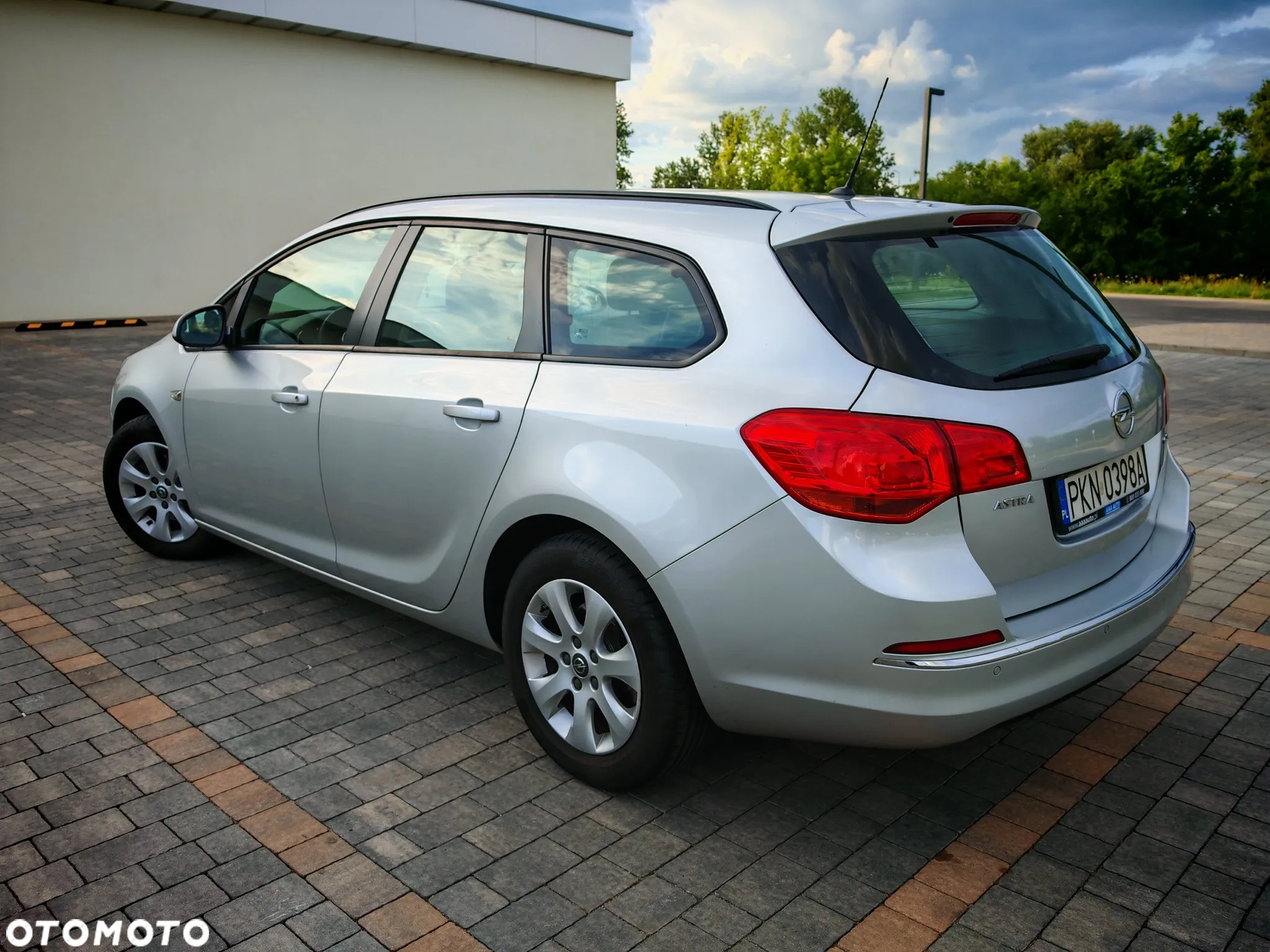 Opel Astra V 1.6 CDTI Enjoy S&S - 4