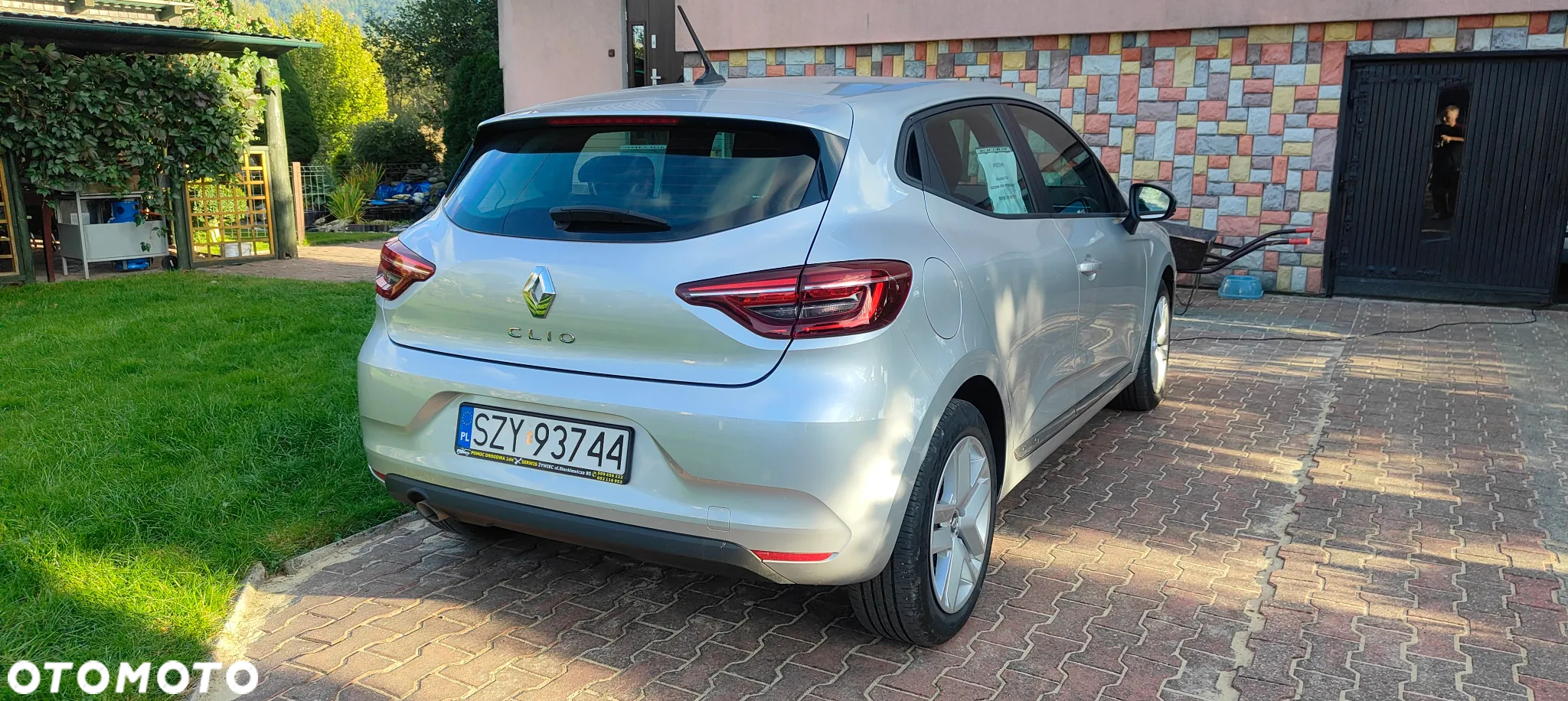 Renault Clio - 10