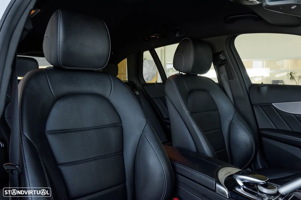 Mercedes-Benz C 300 de AMG Line - 23