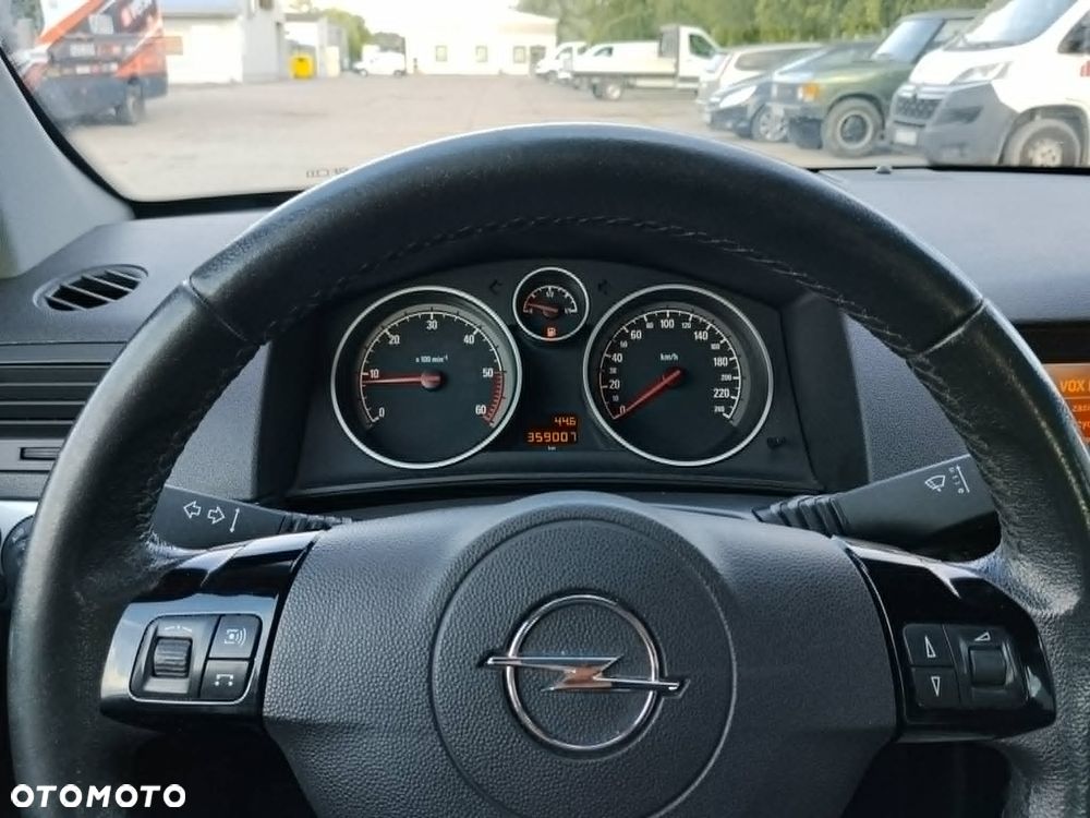 Opel Astra 1.7 CDTI Sport - 17