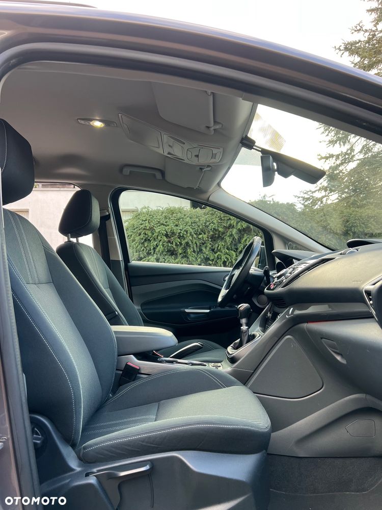 Ford Grand C-MAX 2.0 TDCi Start-Stopp-System Titanium - 23