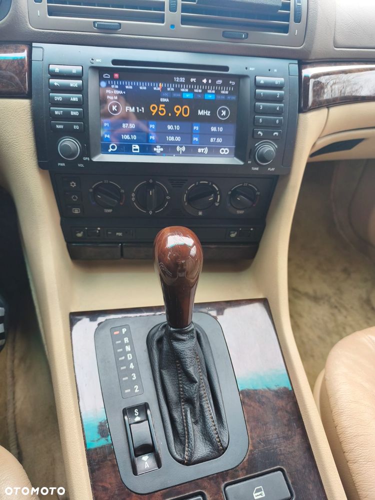 BMW Seria 7 - 17