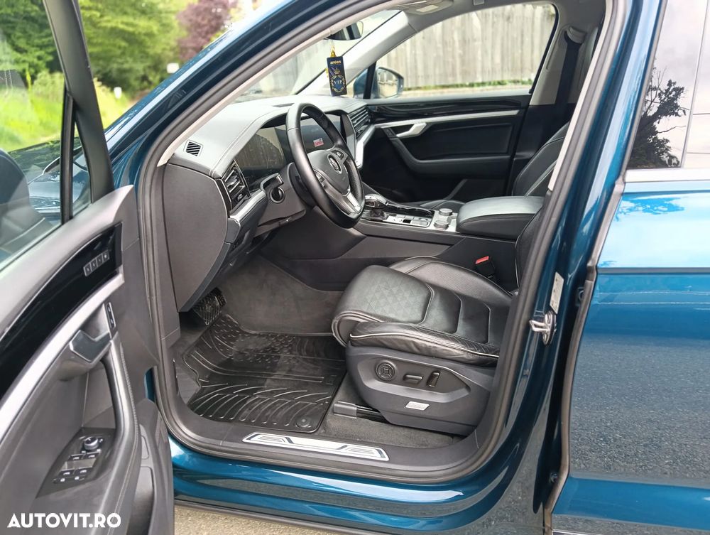 Volkswagen Touareg 3.0 V6 TDI 4Motion DPF Automatik Elegance - 3