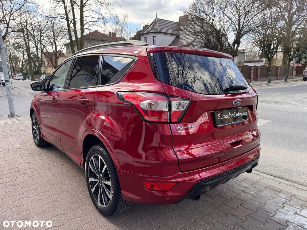 Ford Kuga - 9