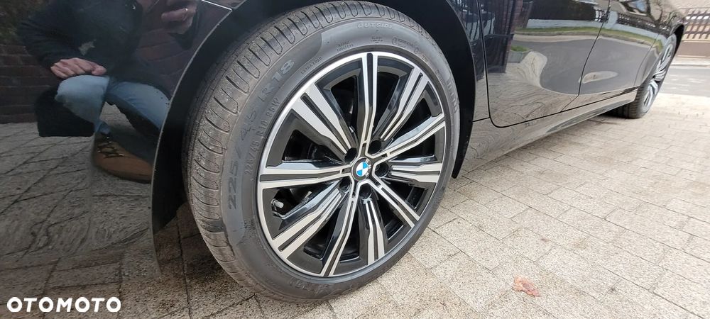 BMW Seria 3 320i Sport Line Shadow - 28