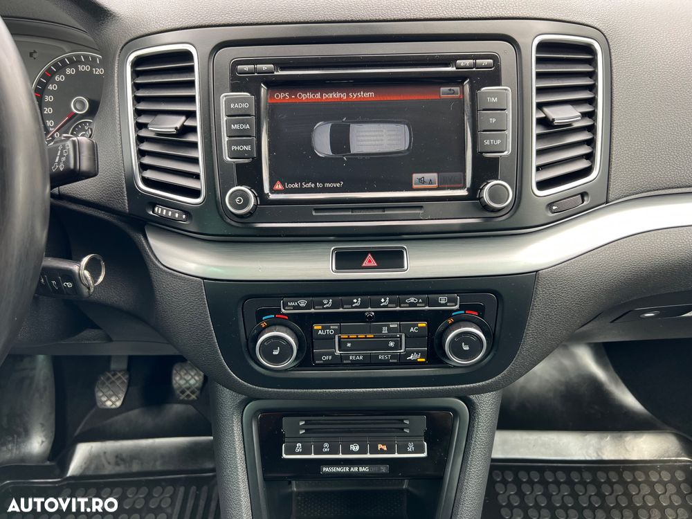 Volkswagen Sharan 2.0 TDI Blue Motion Highline - 13