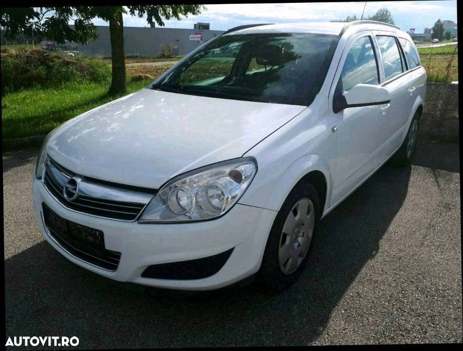 Dezmembrez Opel Astra H combi , anul 2002, 1.6, volan pe stanga - 1