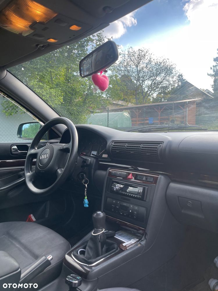 Audi A4 Limousine 1.9 TDI - 9