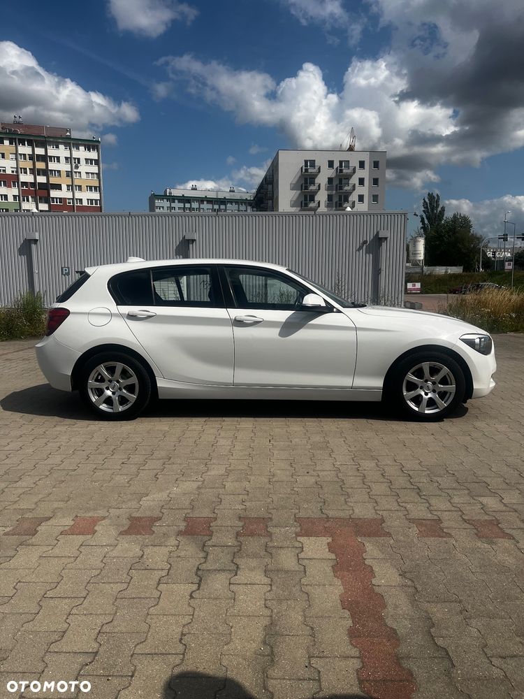 BMW Seria 1 116d - 4