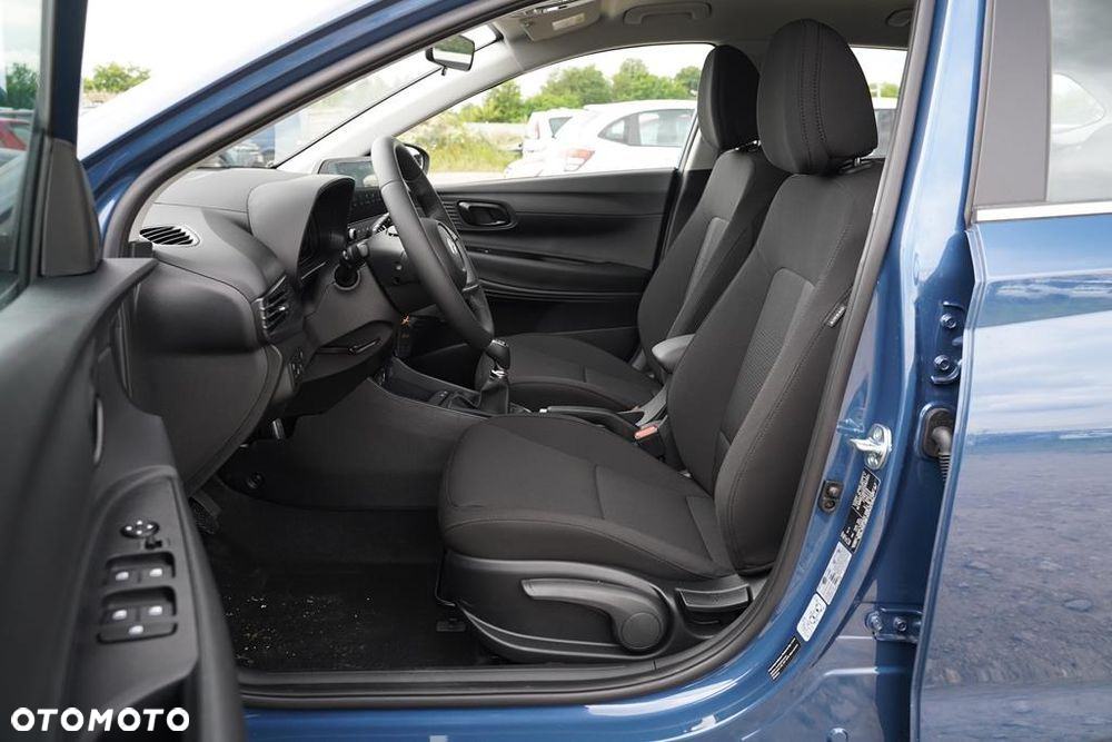 Hyundai i20 1.2 Modern - 10