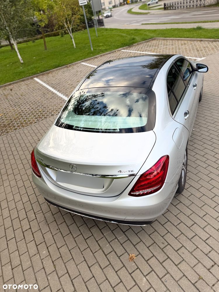Mercedes-Benz Klasa C 300 7G-TRONIC - 5