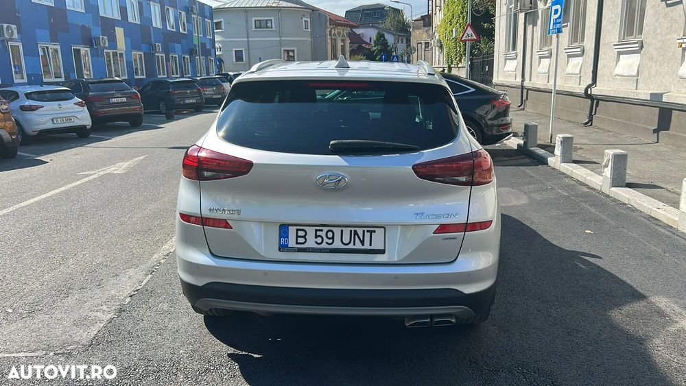 Hyundai Tucson - 4