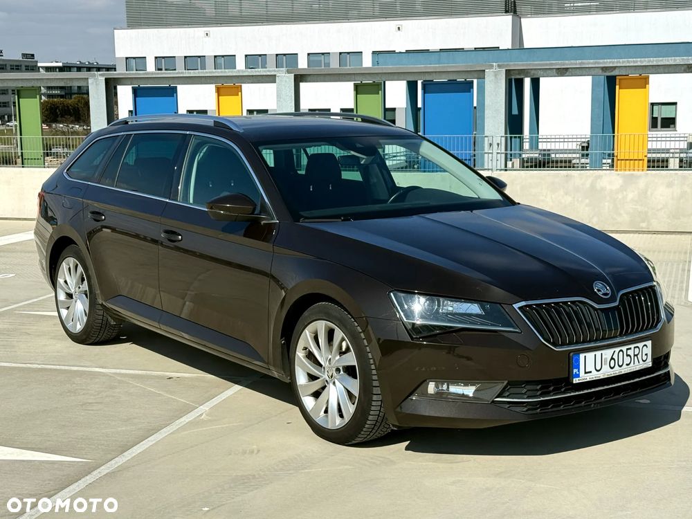 Skoda Superb 2.0 TDI 4x4 Ambition DSG - 1