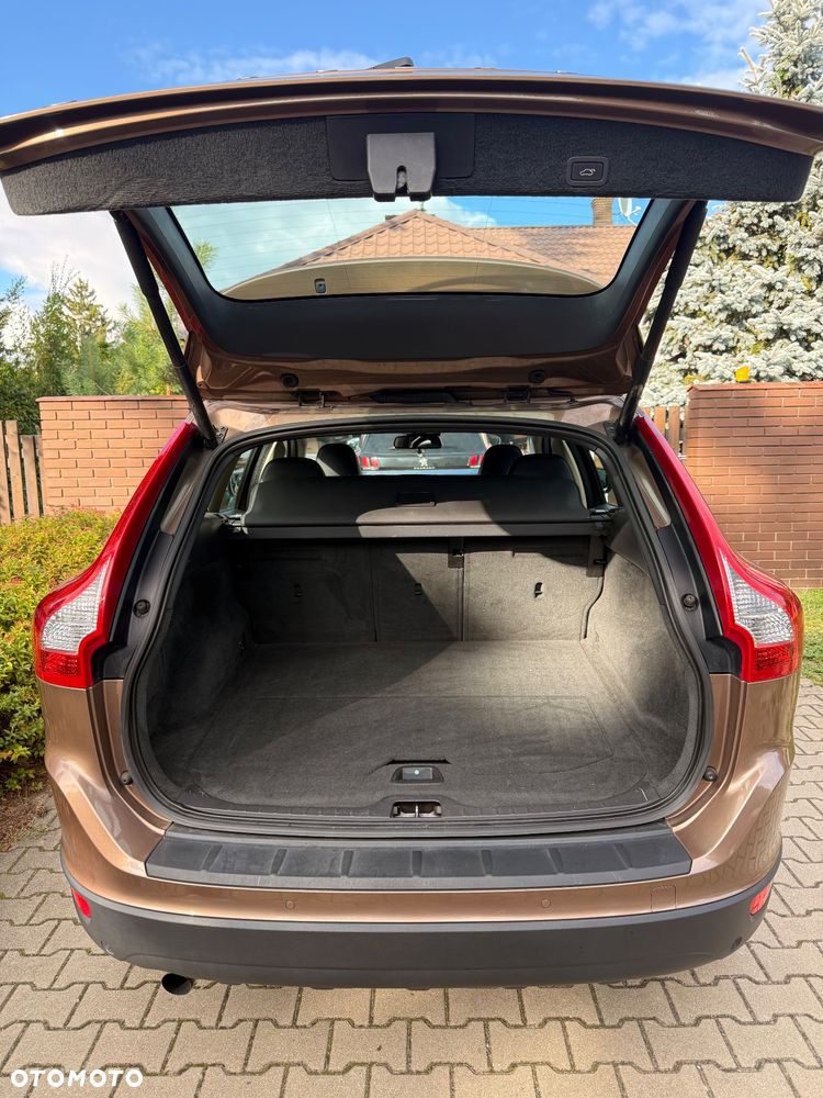 Volvo XC 60 D3 Summum - 3