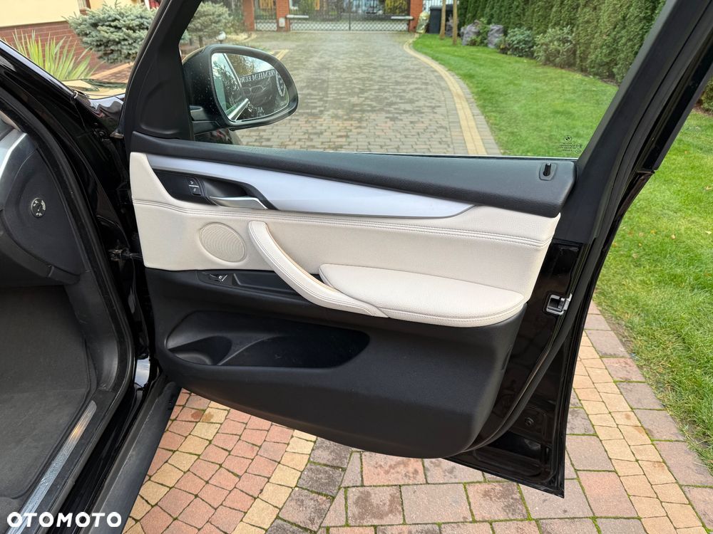 BMW X5 xDrive25d - 16