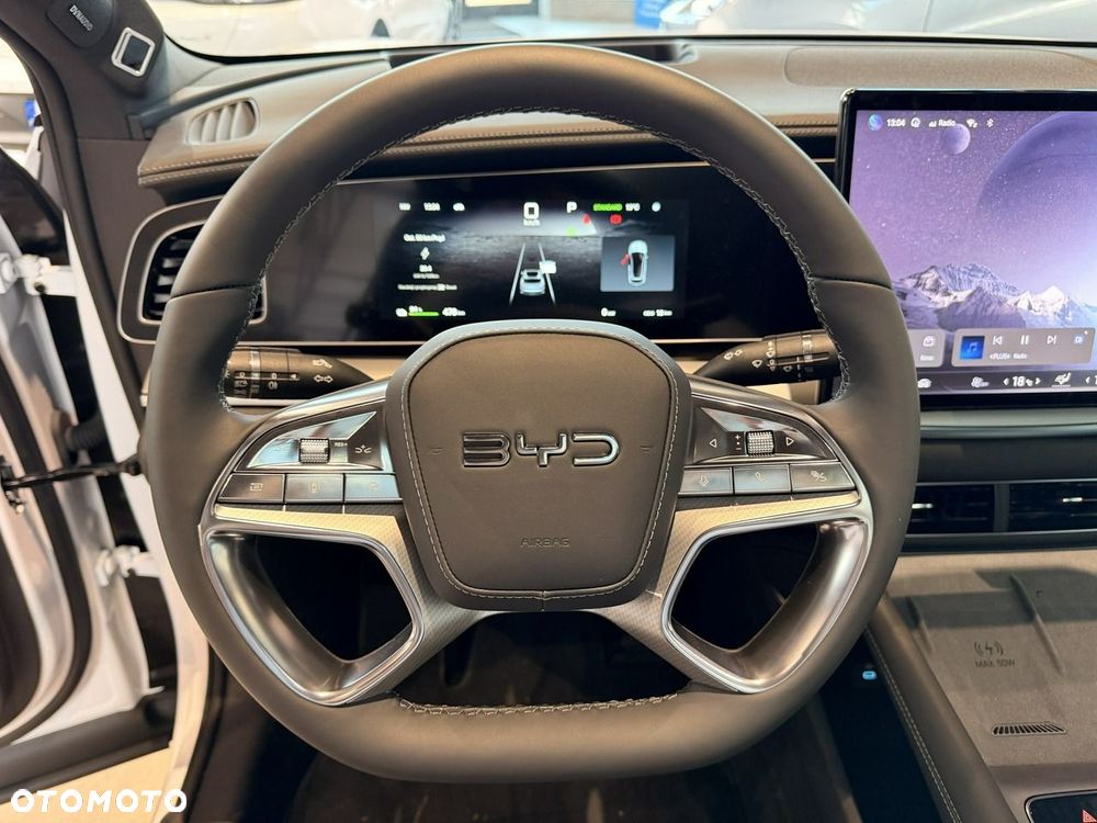 BYD Sealion 7 - 10