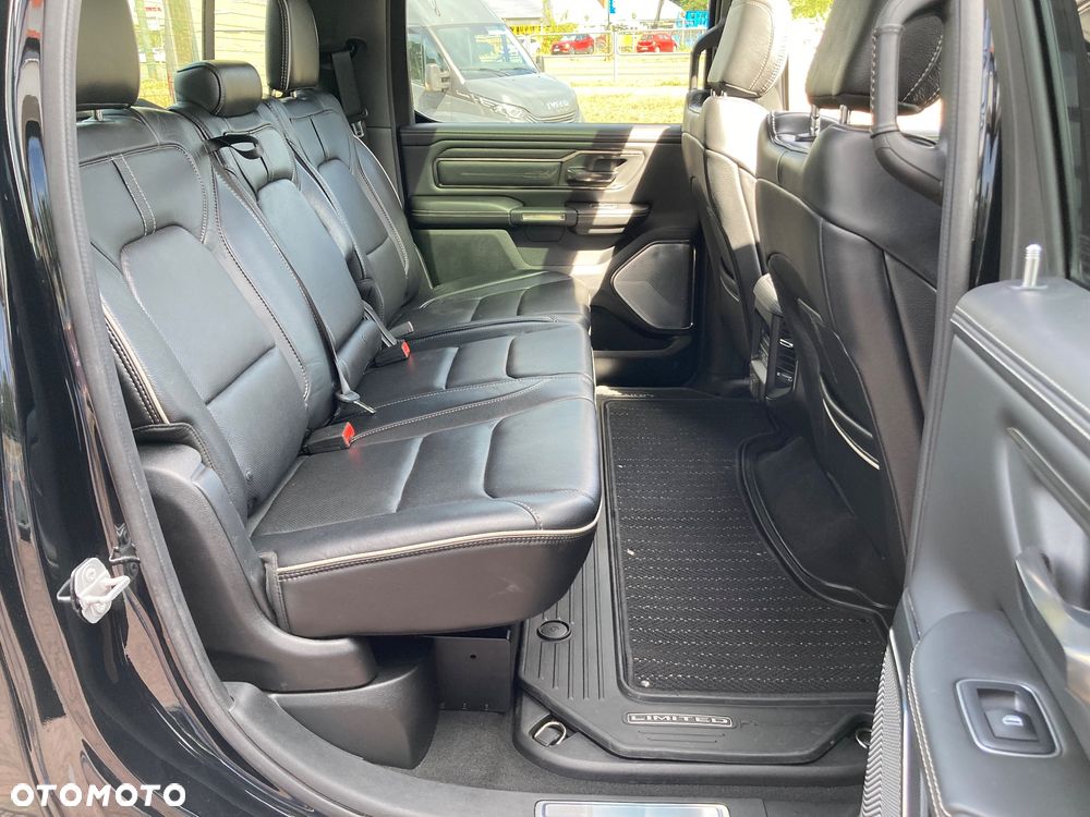 Dodge RAM 1500 5.7 4x4 - 24