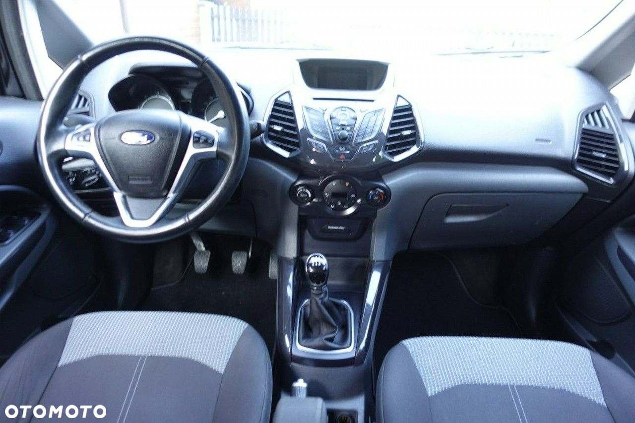 Ford EcoSport - 16