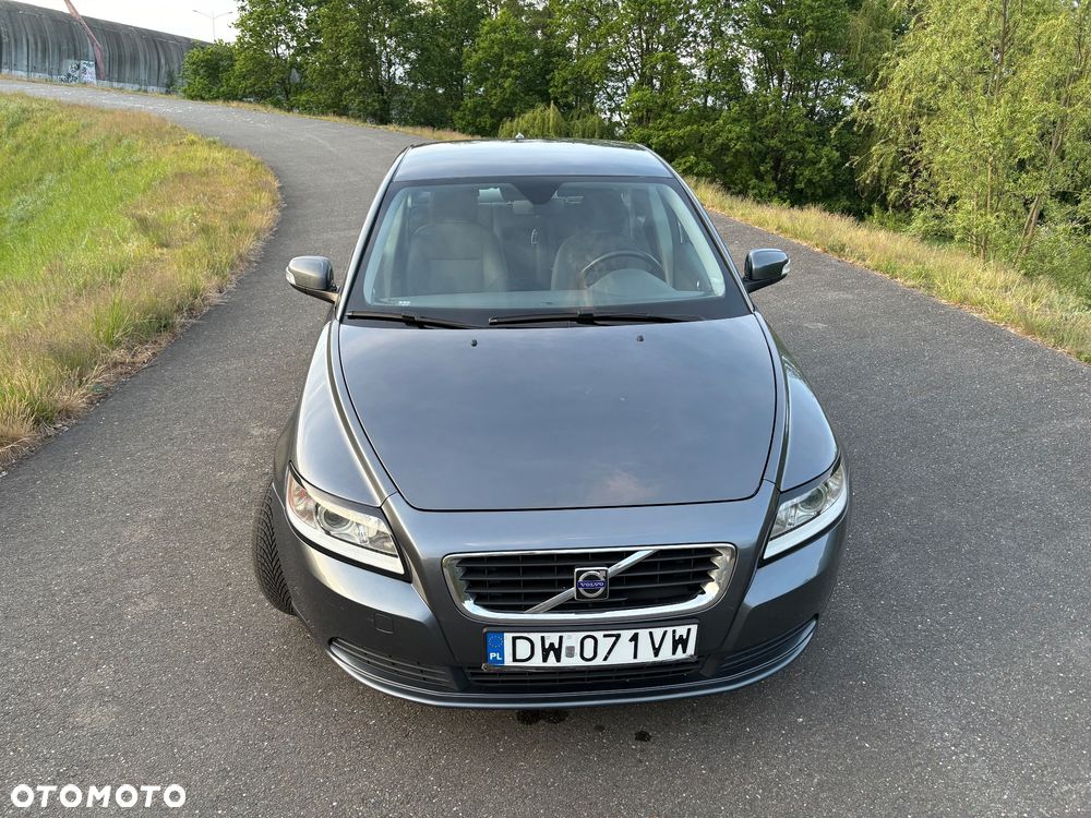 Volvo S40 ver-2-0d-kinetic - 9