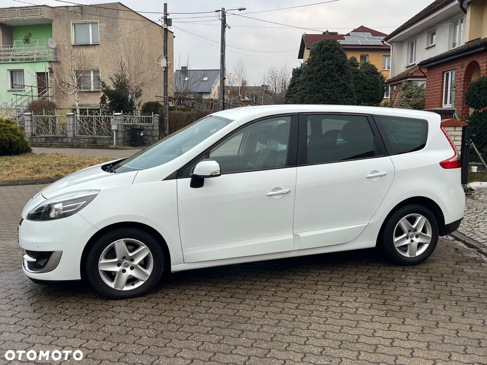 Renault Grand Scenic 1.6 16V 110 Authentique - 17