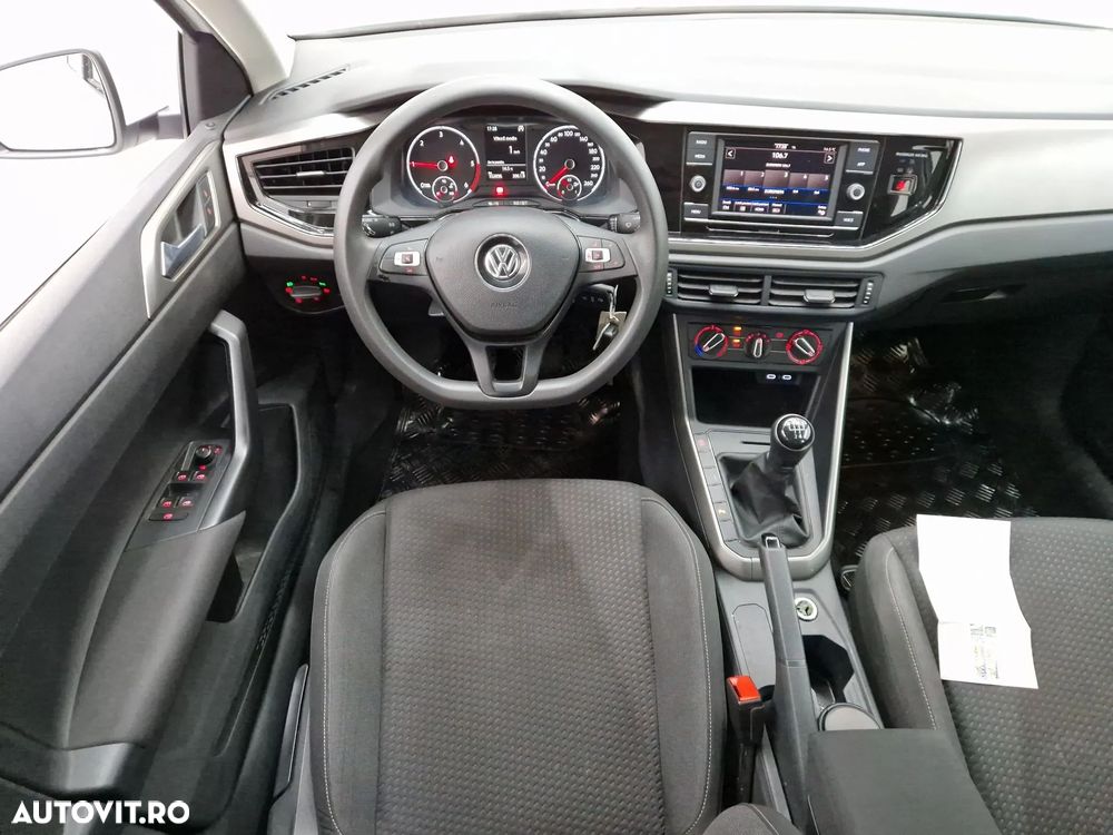Volkswagen Polo 1.6 TDI Comfortline - 5