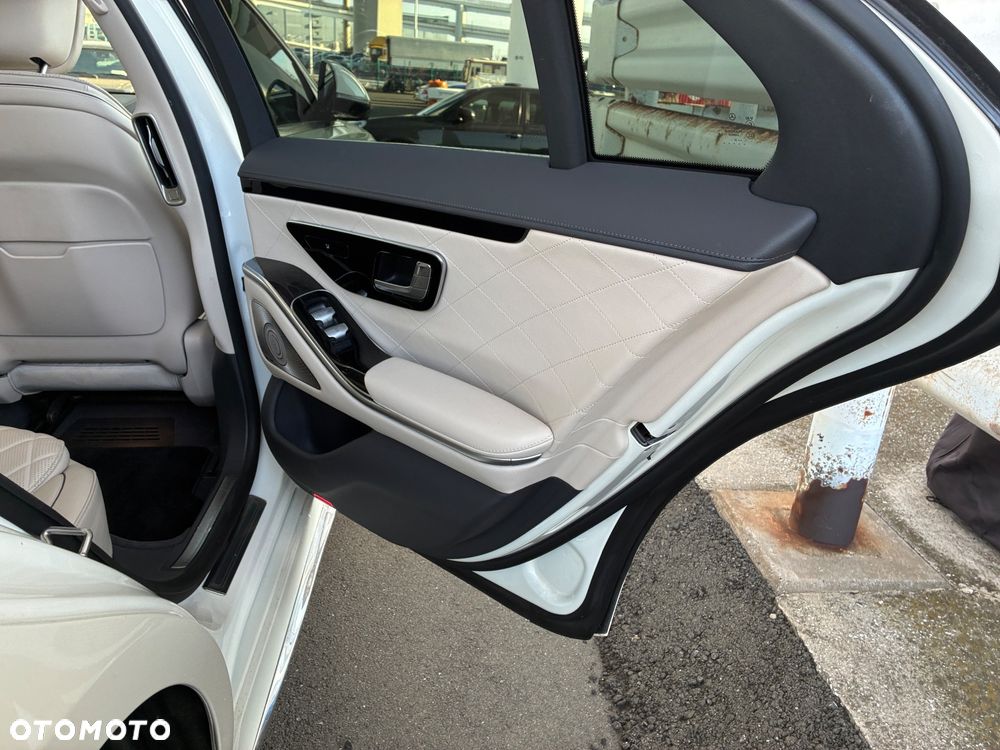 Mercedes-Benz Klasa S 400 d 4-Matic AMG Line 9G-TRONIC - 16