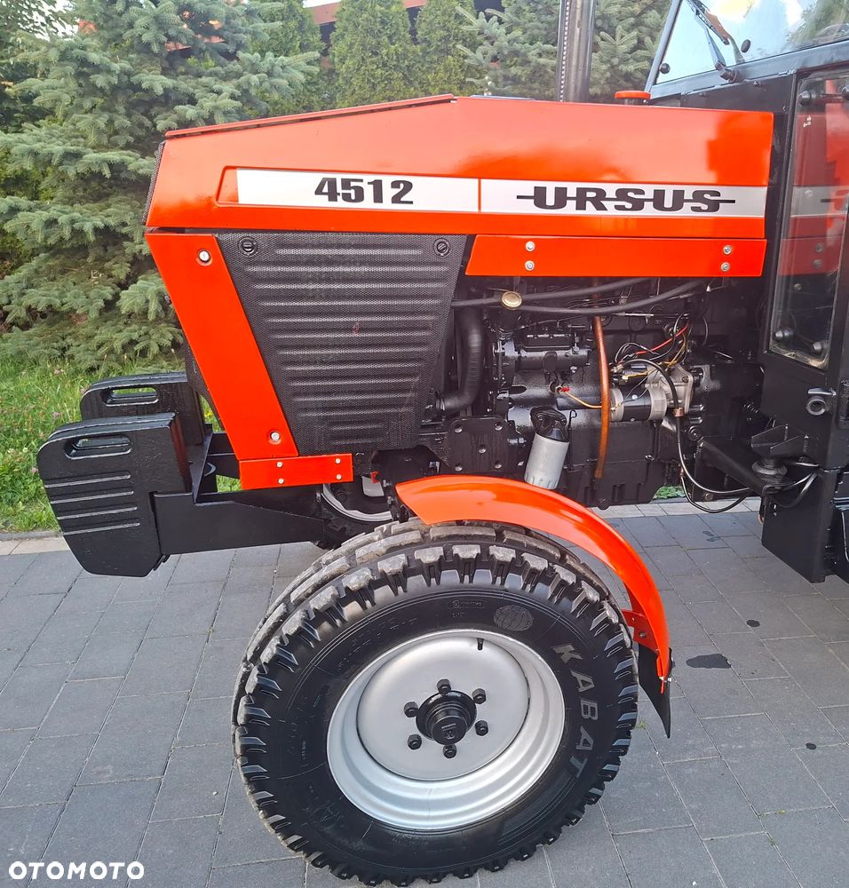 Ursus 3512 - 9