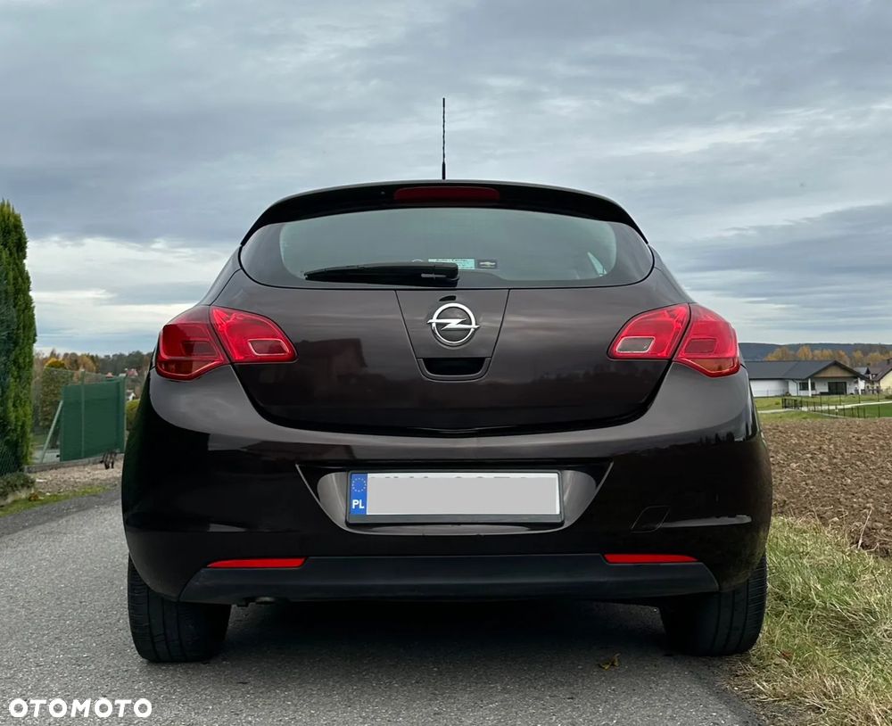 Opel Astra 1.6 Enjoy - 4