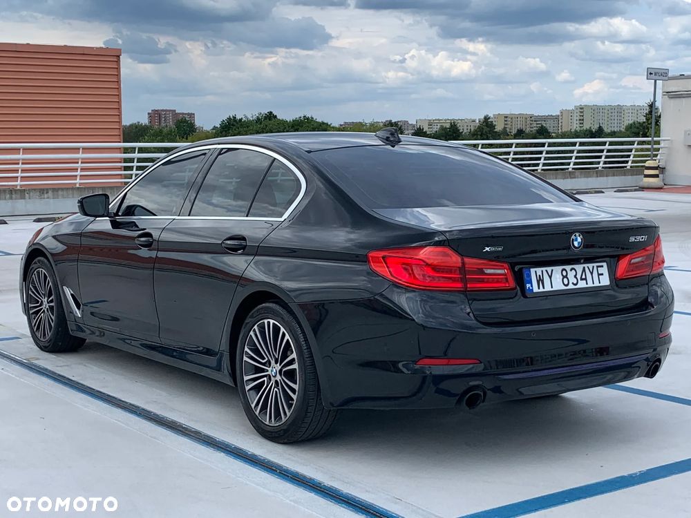 BMW Seria 5 530i xDrive Sport Line - 8