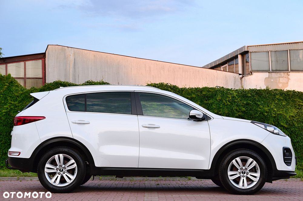 Kia Sportage 1.7 CRDI 2WD Dream-Team Edition - 4