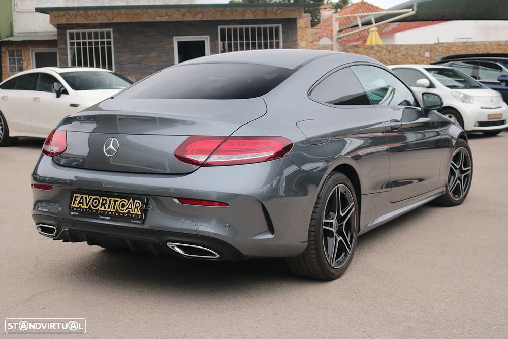 Mercedes-Benz C 220 d AMG Line - 2