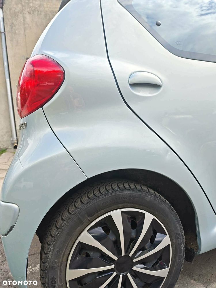 Toyota Aygo 1.0 VVT-i Luna MM A/C - 13