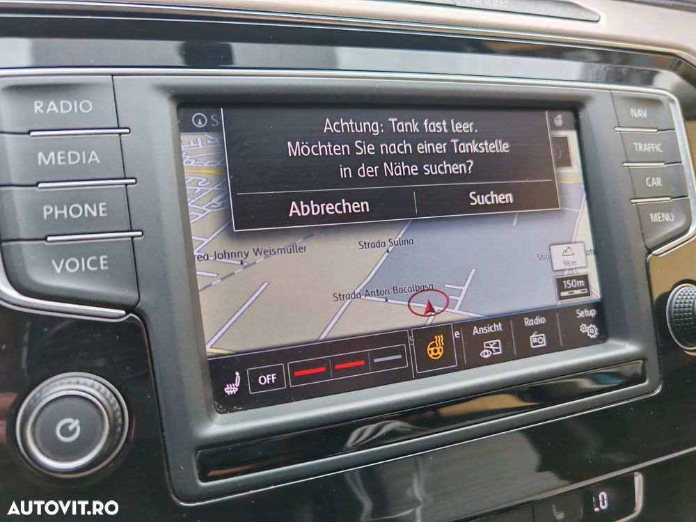 Volkswagen Passat 2.0 TDI DSG (BlueMotion Technology) Highline - 17