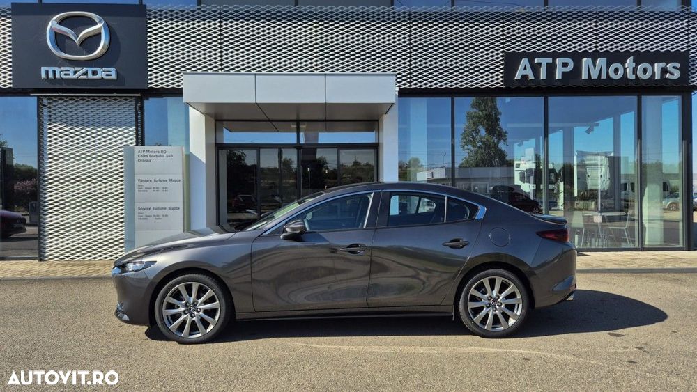 MAZDA 3 2027 — imagine 4
