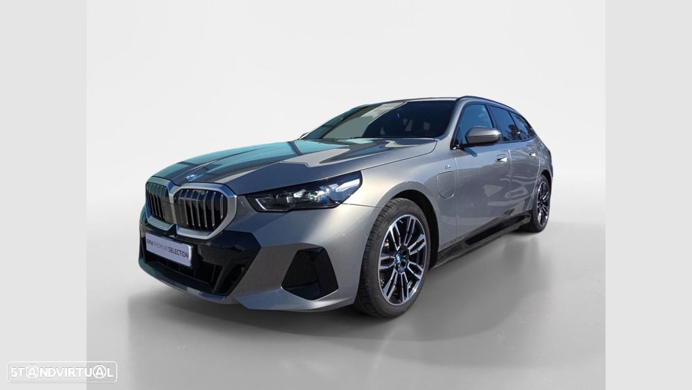 BMW 530 e Pack Desportivo M - 1
