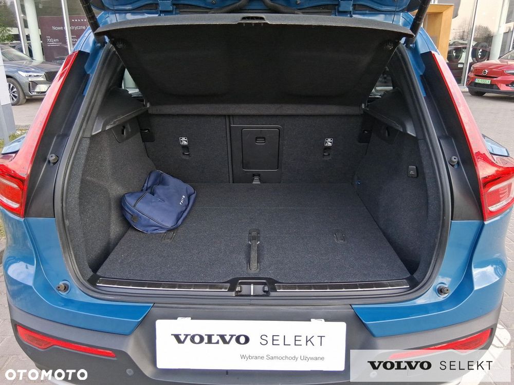 Volvo XC 40 - 30