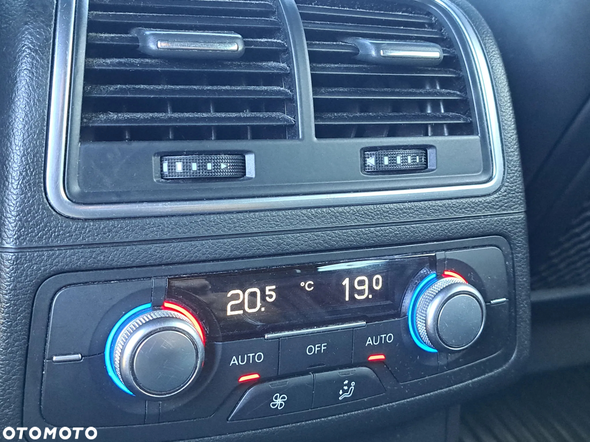 Audi A6 Avant 2.0 TDI Ultra S tronic - 23