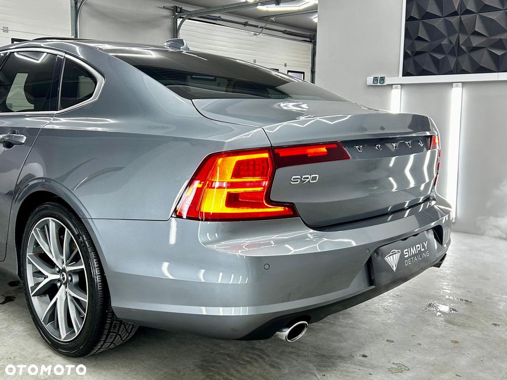 Volvo S90 T5 Momentum - 10
