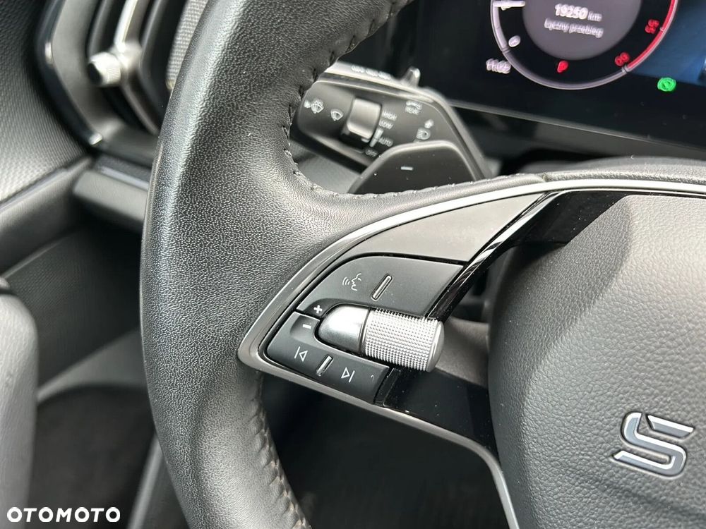 Skoda Kodiaq 2.0 TDI 4x4 Selection DSG - 25
