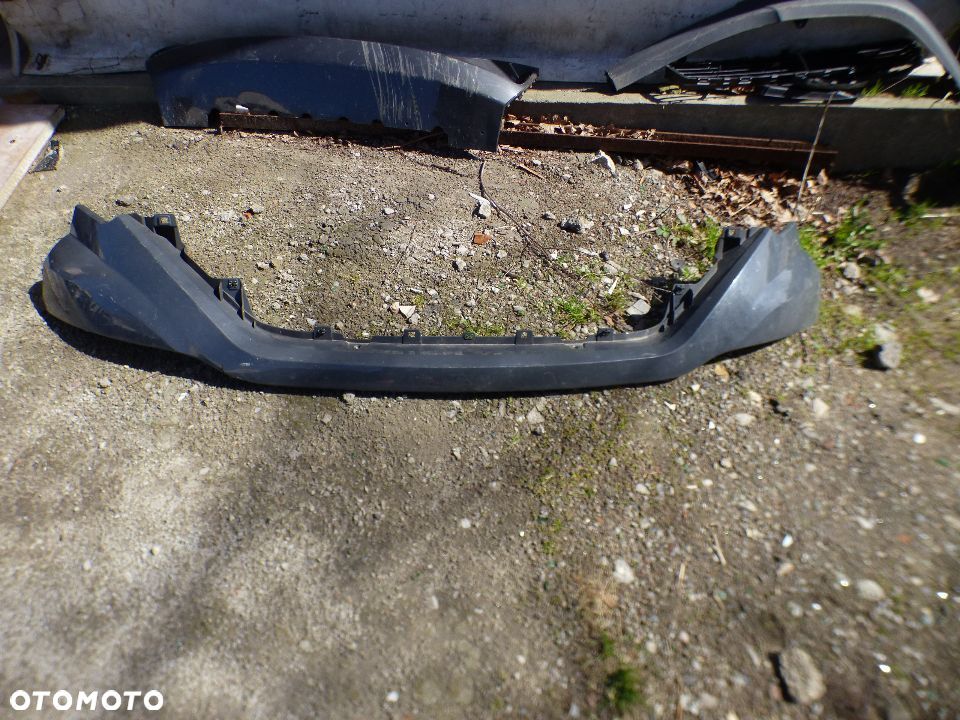 IVECO DAILY 2019 ATRAPA DOLNA GRILL - 1