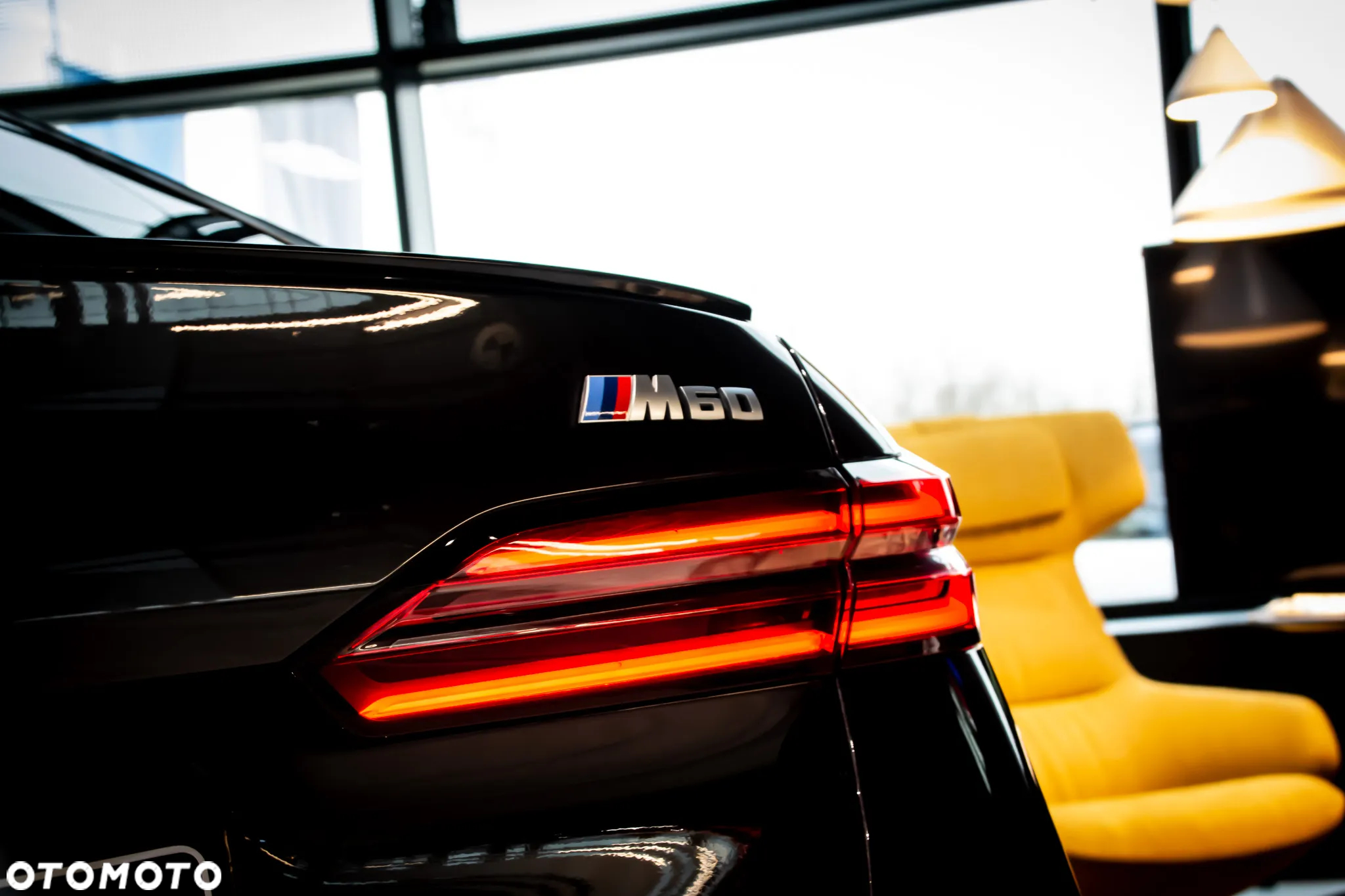BMW i5 83.9kWh M60 xDrive - 8