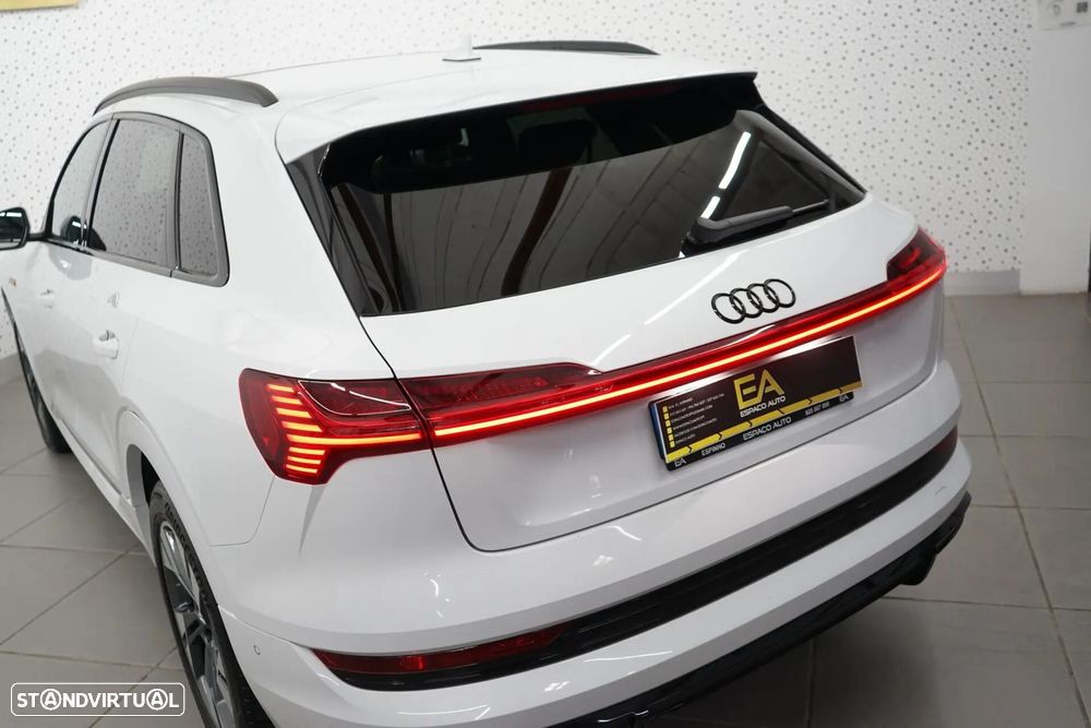 Audi e-tron 50 quattro S line - 19