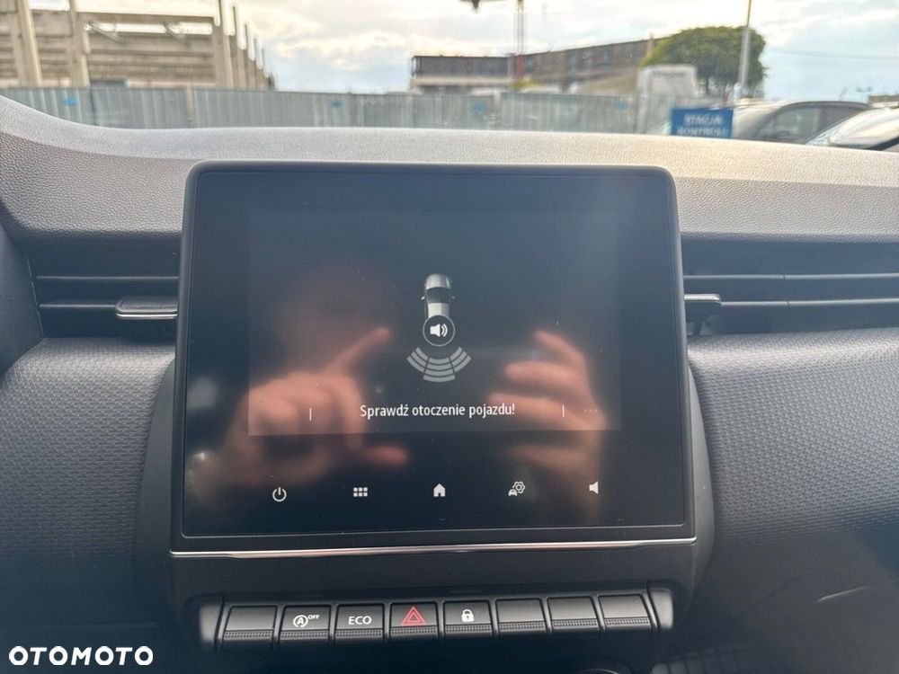 Renault Clio 1.0 TCe Equilibre - 21