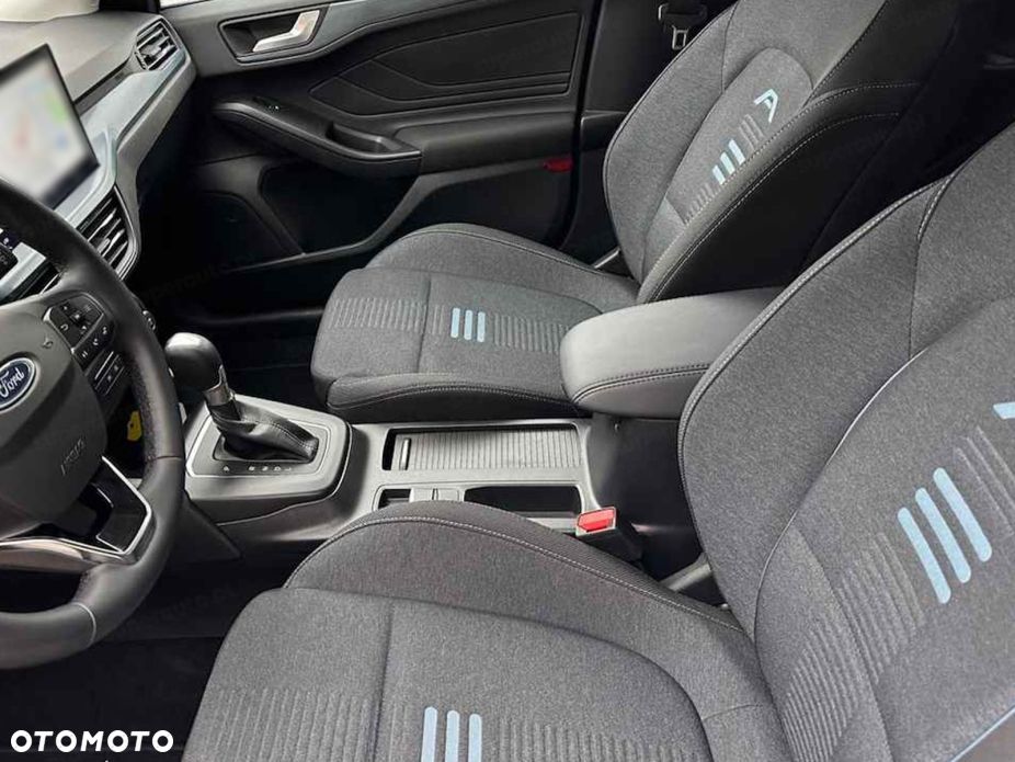 Ford Focus - 9
