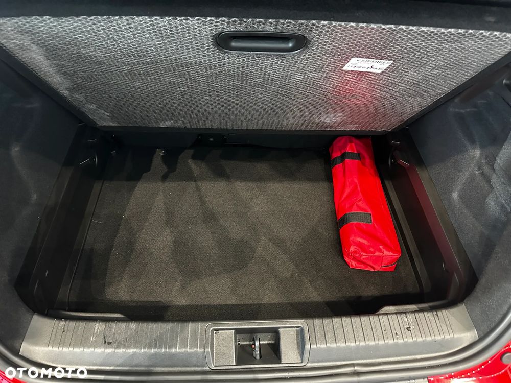 Renault Captur - 23