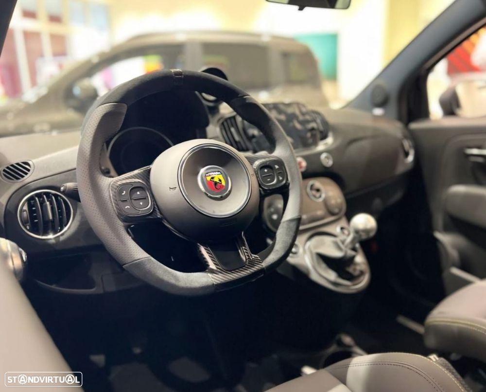 Abarth 695 1.4 T-Jet 75 Anniversário - 8