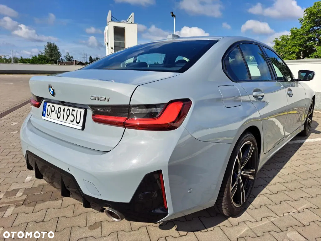 BMW Seria 3 318i M Sport - 21