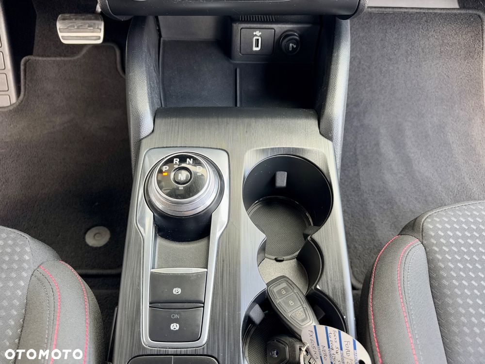 Ford Focus - 26
