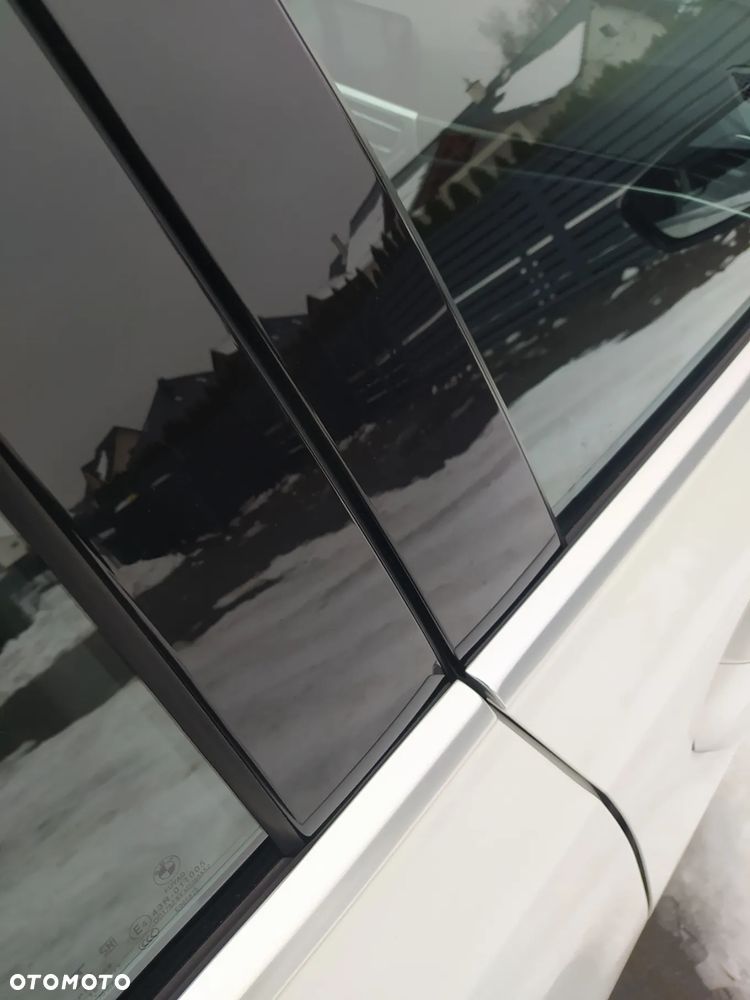 BMW Seria 3 330i Sport Line - 21