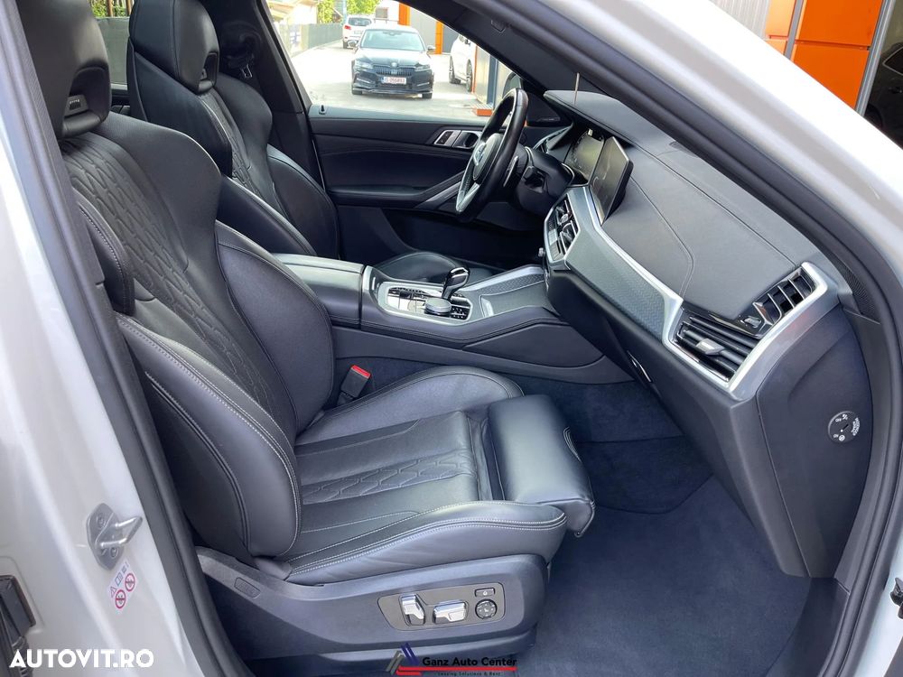 BMW X6 M M50i - 14